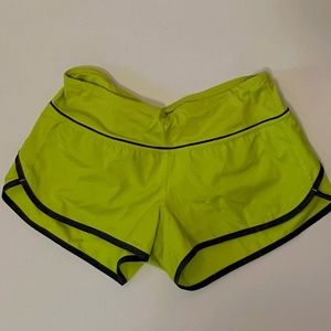 LULULEMON Speed Up 2.5” Shorts